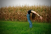 Kelly-Larson-Backbend